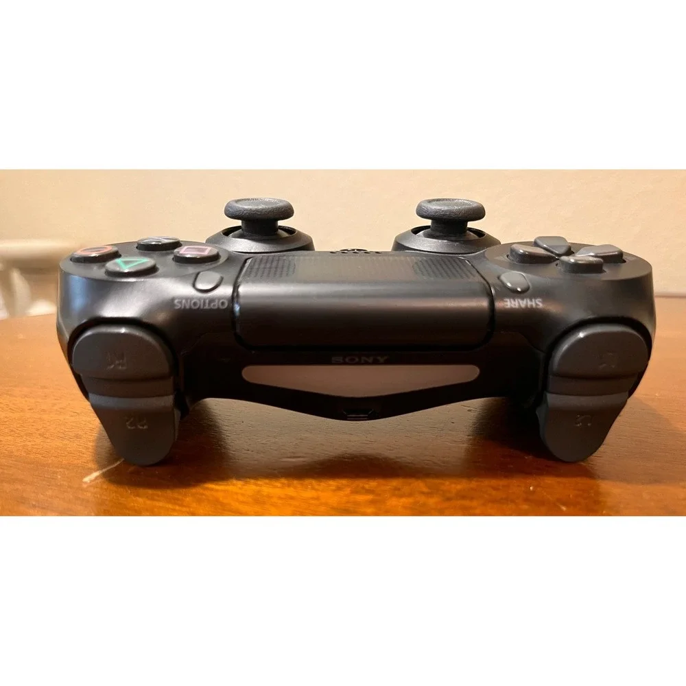 Sony PS4 DualShock 4 Wireless Controller Black OEM CUH-ZCT2U Powers On Untested